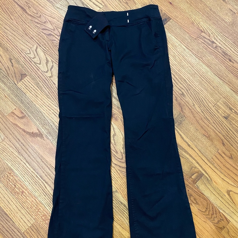 The Limited Drew Fit black pants.